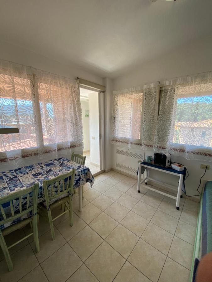 Hotel Due Torri Порто Адзуро Екстериор снимка